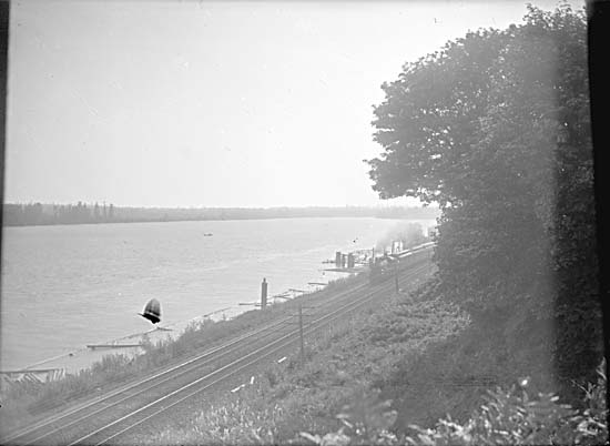 Canadian Pacific rail line along the Fraser River